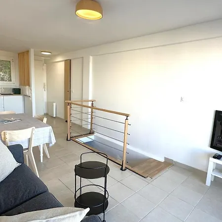 Апартаменты Duplex-3 Giens-wifi-parking By Hc *
